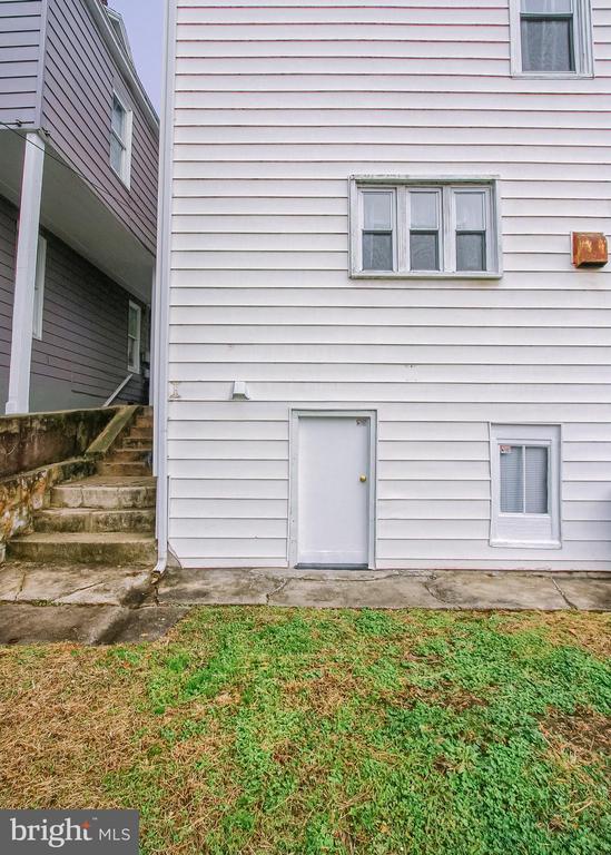 342 S 3RD STREET
