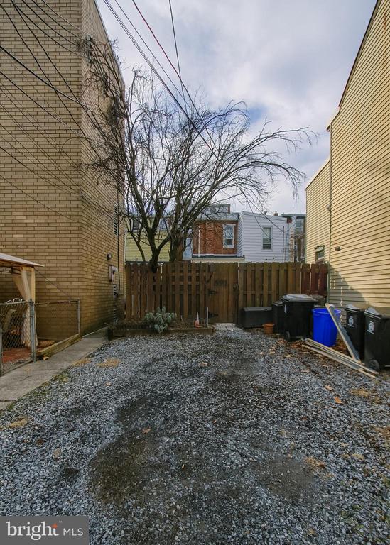 591 S FRONT STREET