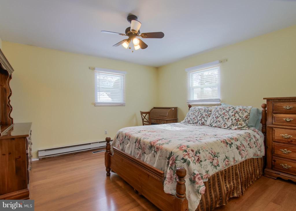 1075 PRINCESS DRIVE