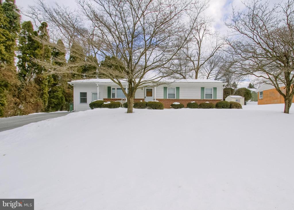 1075 PRINCESS DRIVE