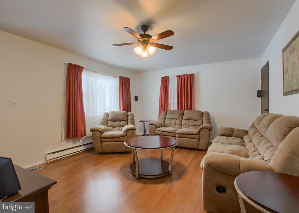 1075 PRINCESS DRIVE