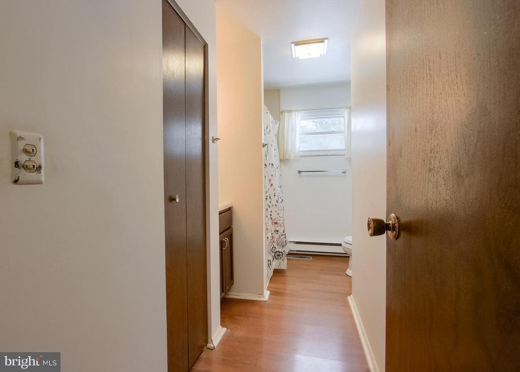 1075 PRINCESS DRIVE
