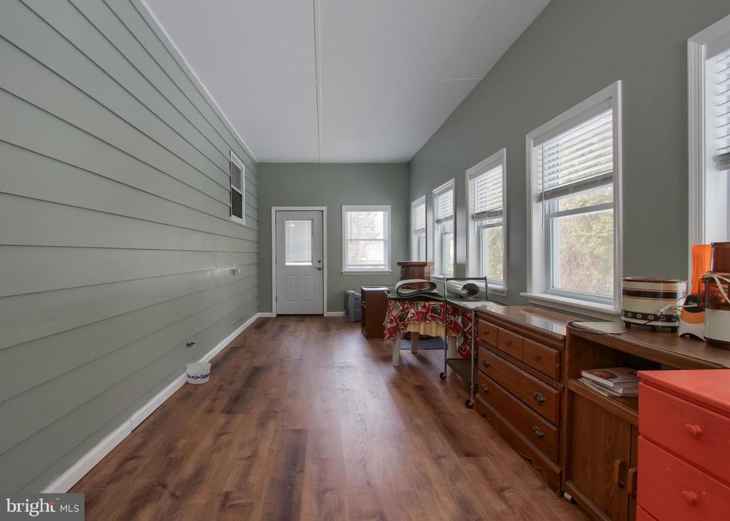 1075 PRINCESS DRIVE