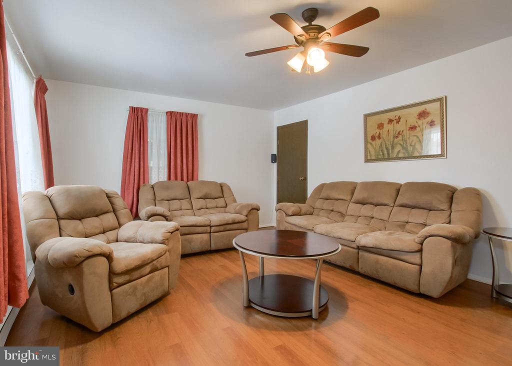 1075 PRINCESS DRIVE