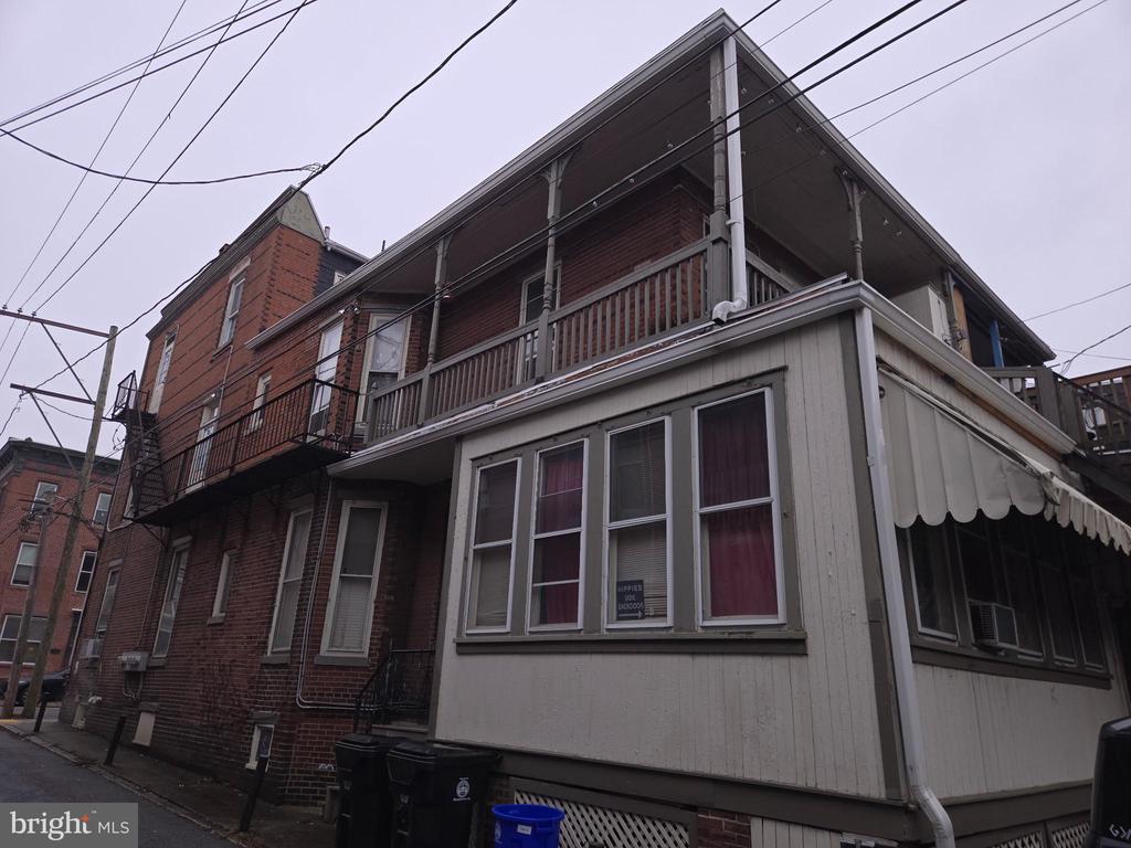 1622 N 3RD STREET
