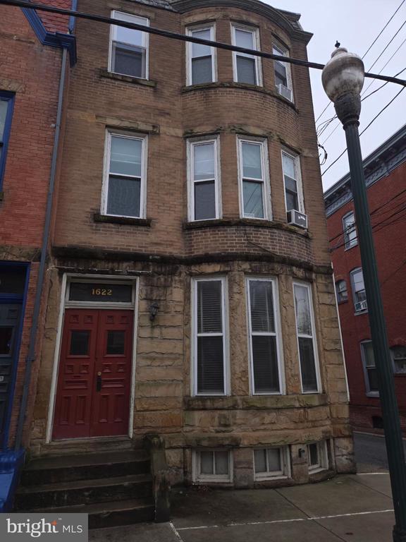 1622 N 3RD STREET