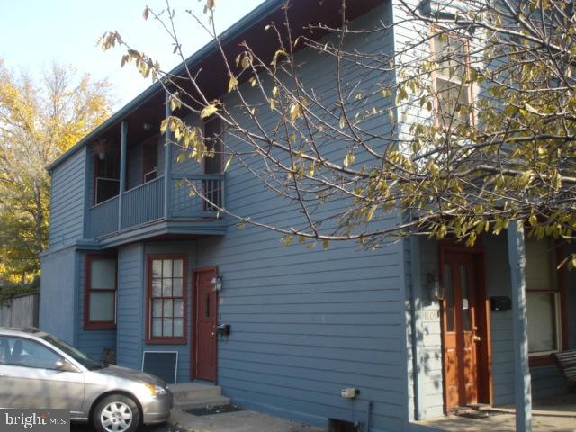1109 N FRONT STREET