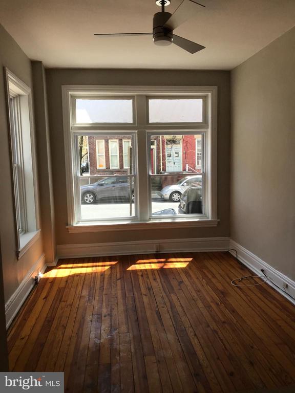 206 KELKER STREET