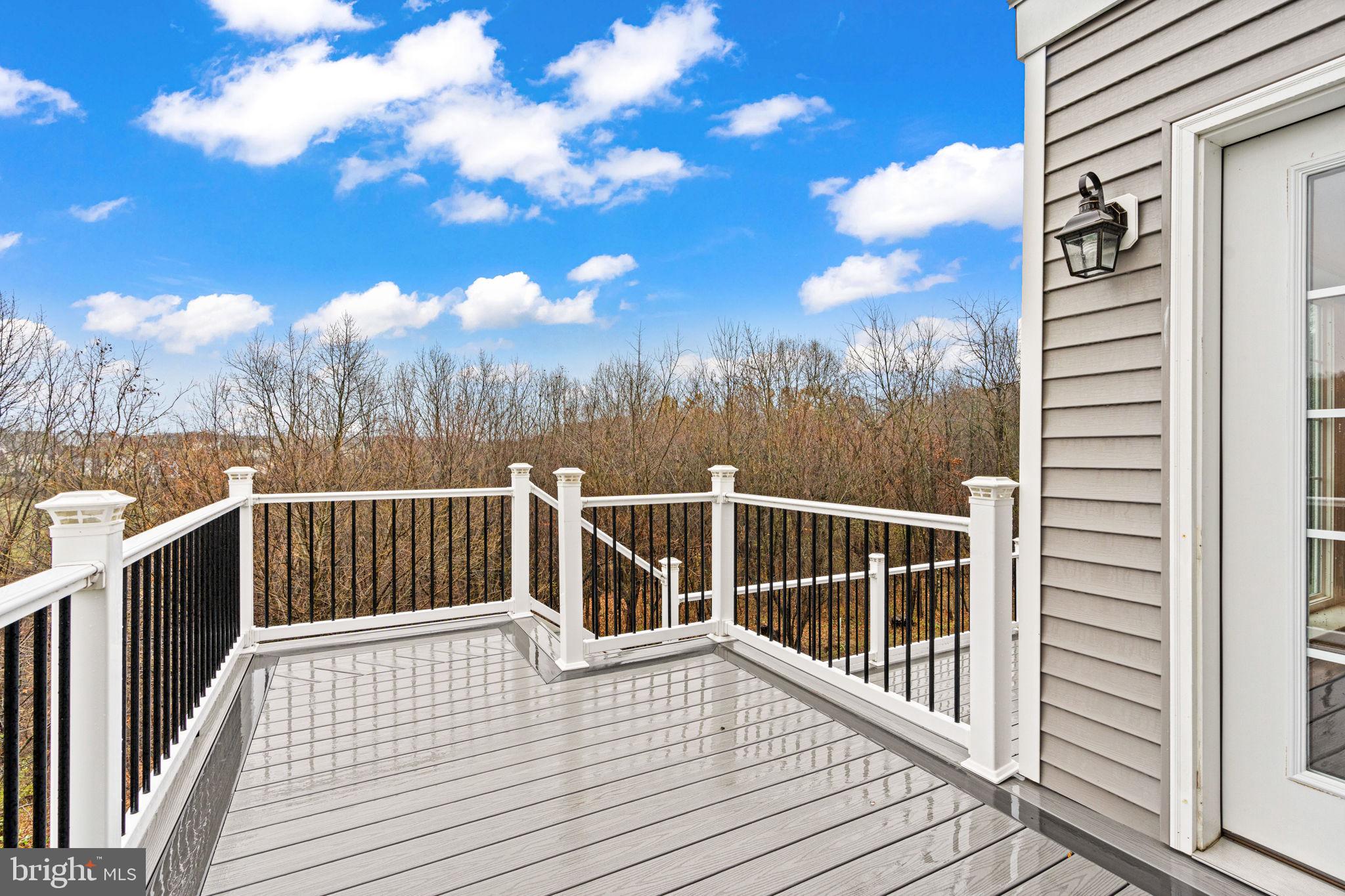 7020 BEECH TREE DRIVE