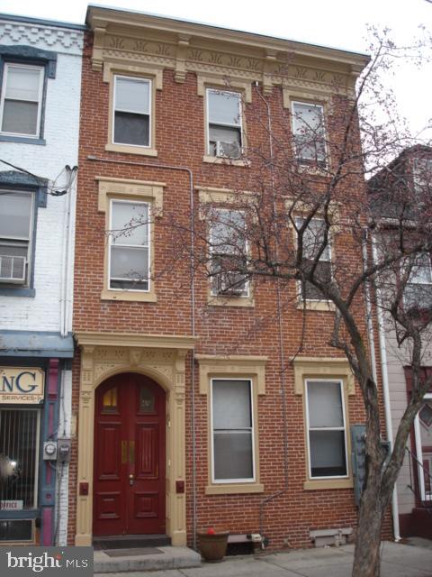 260 VERBEKE STREET