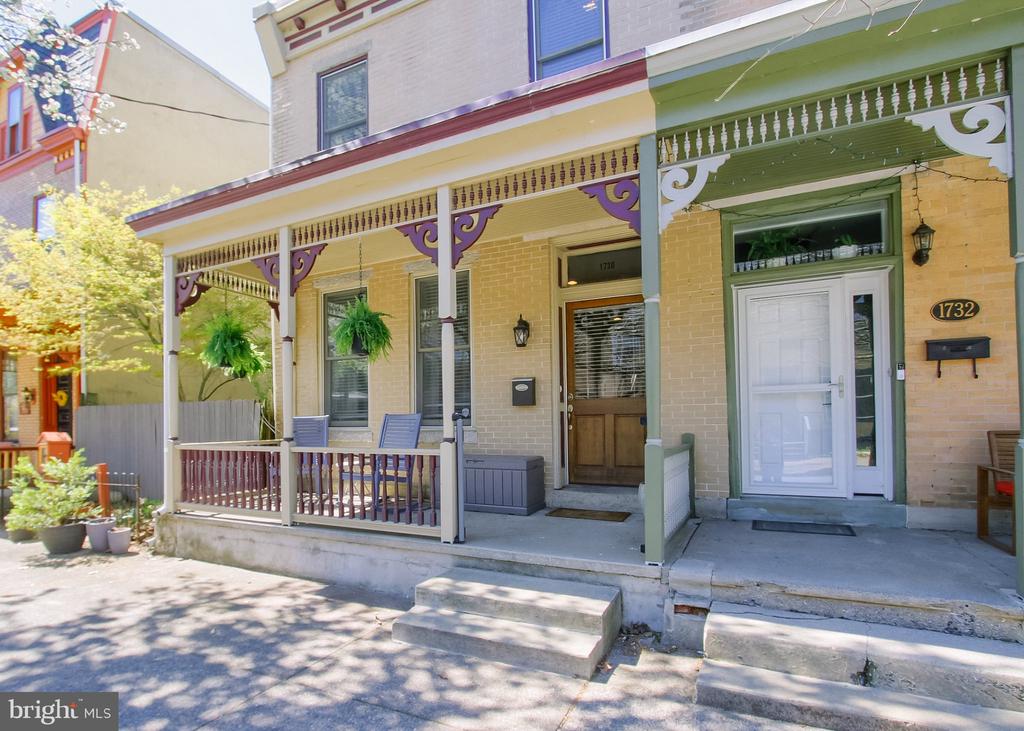 1730 GREEN STREET