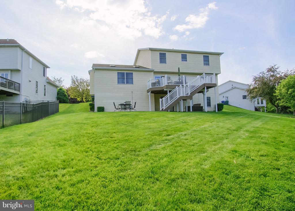 888 DAIRY COURT