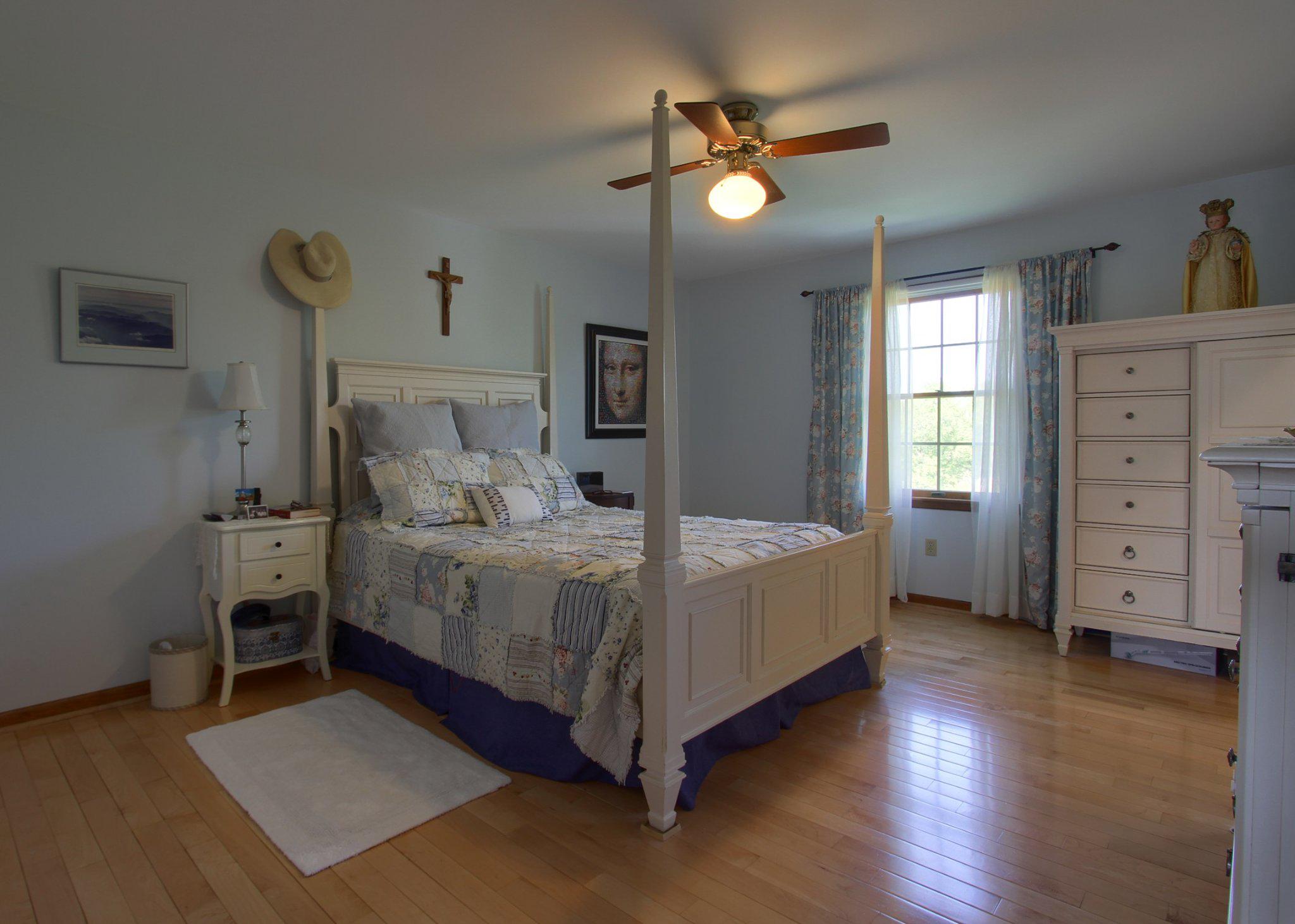 888 DAIRY COURT