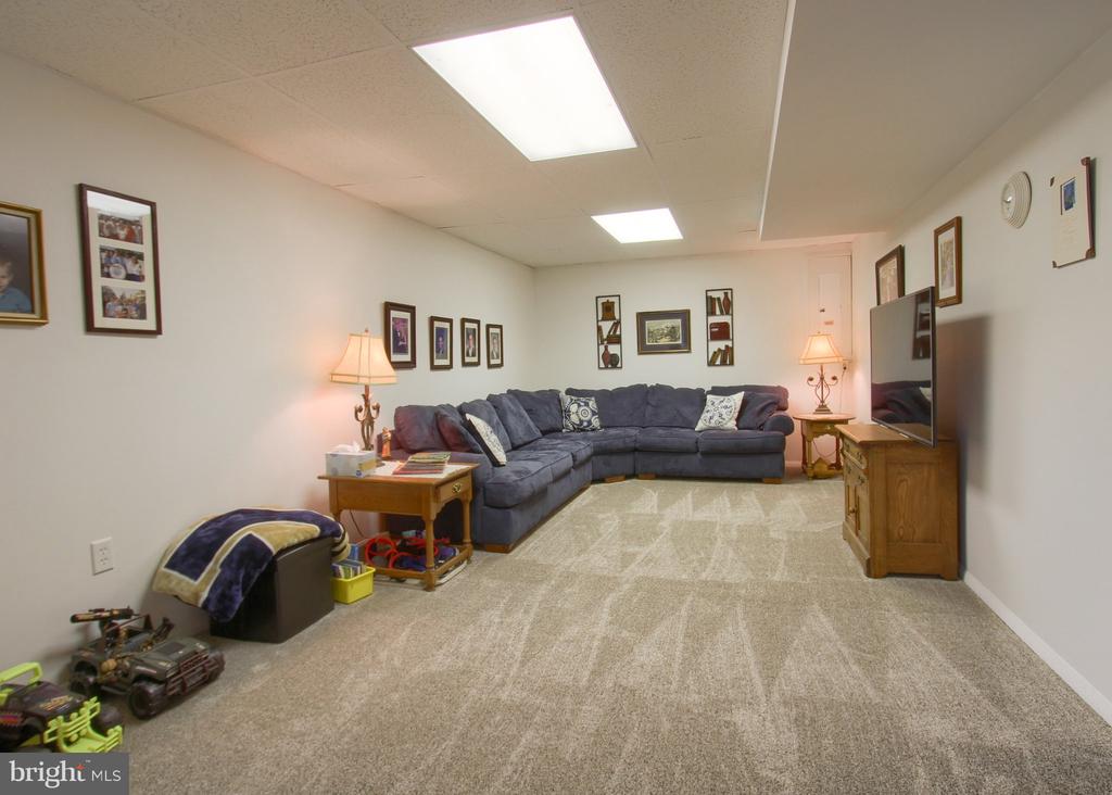 888 DAIRY COURT
