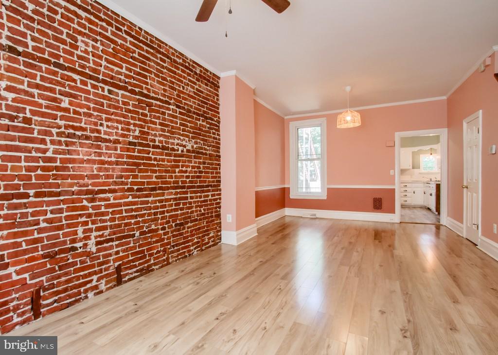 1709 PENN STREET