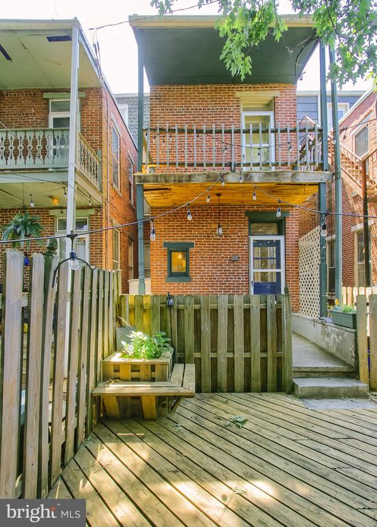 1709 PENN STREET