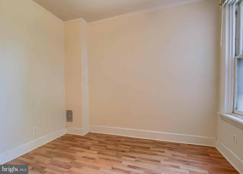1709 PENN STREET