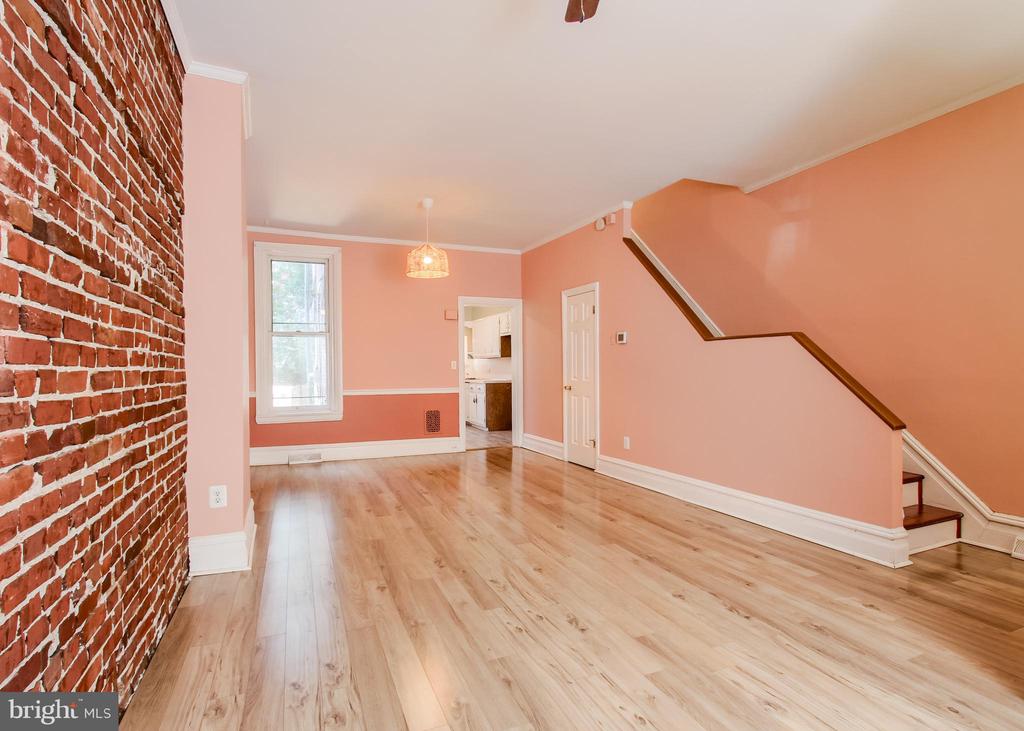 1709 PENN STREET