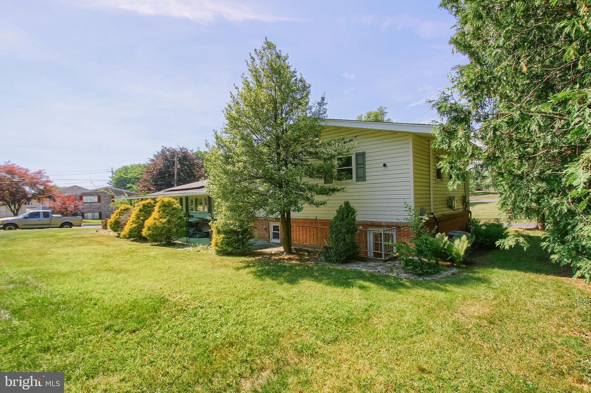 4209 VALLEY ROAD