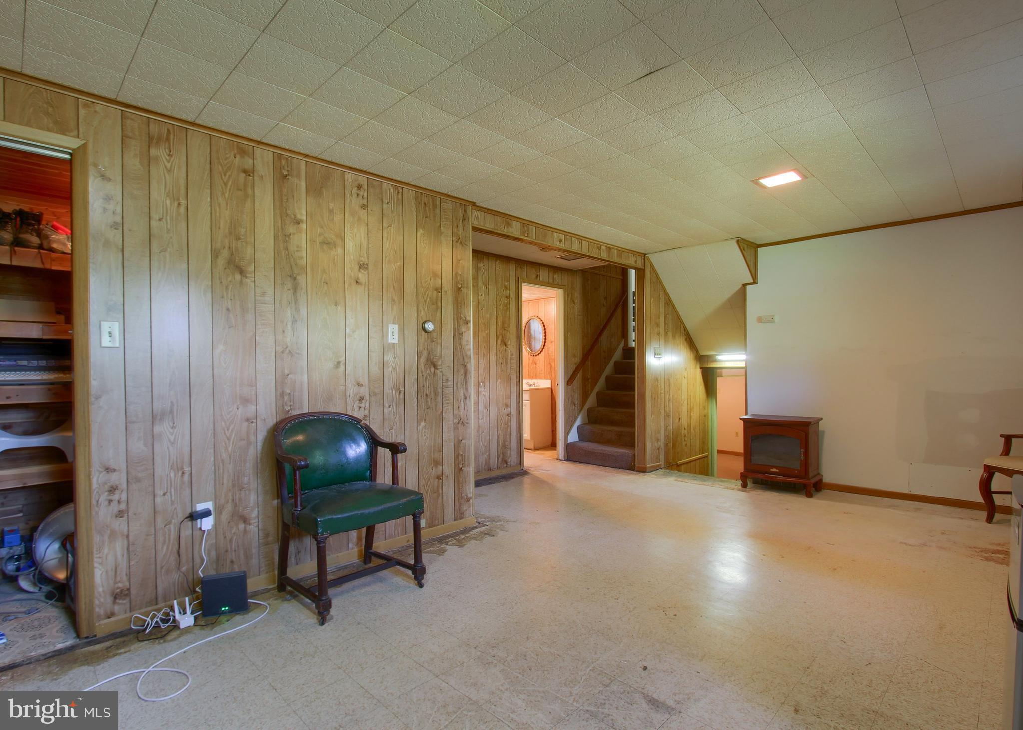 4209 VALLEY ROAD