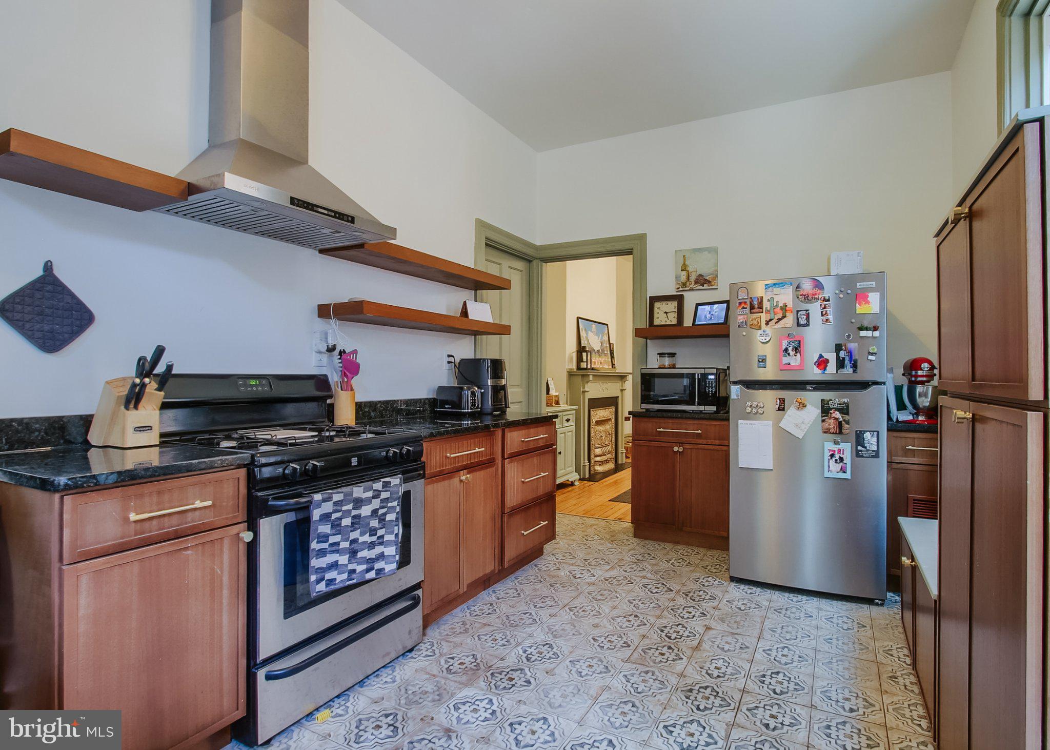 1616 N 3RD STREET