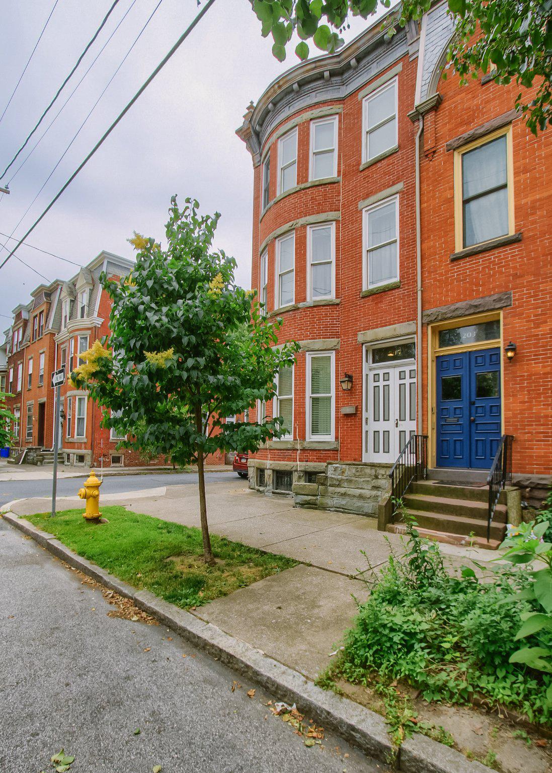 205 HARRIS STREET