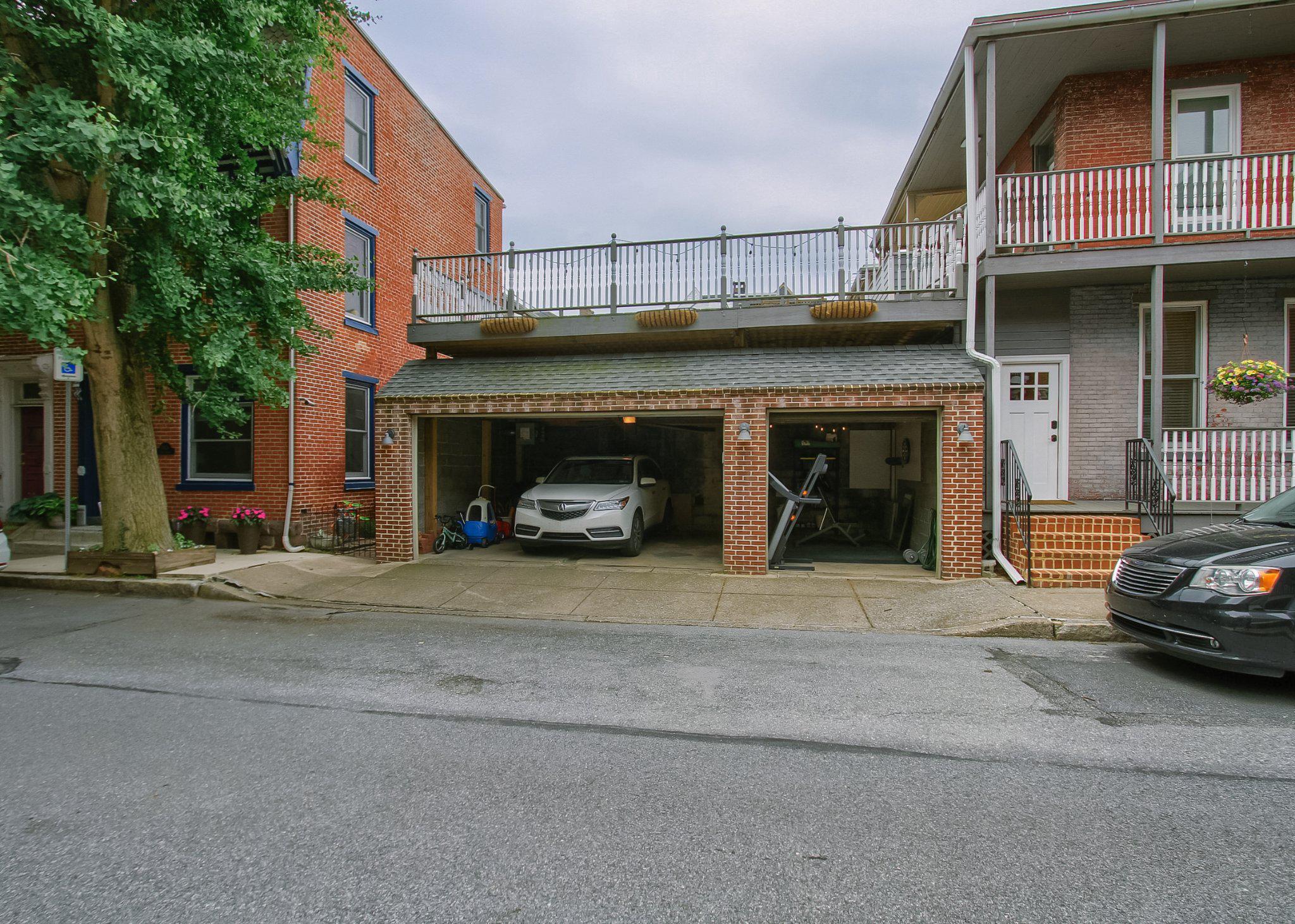 205 HARRIS STREET