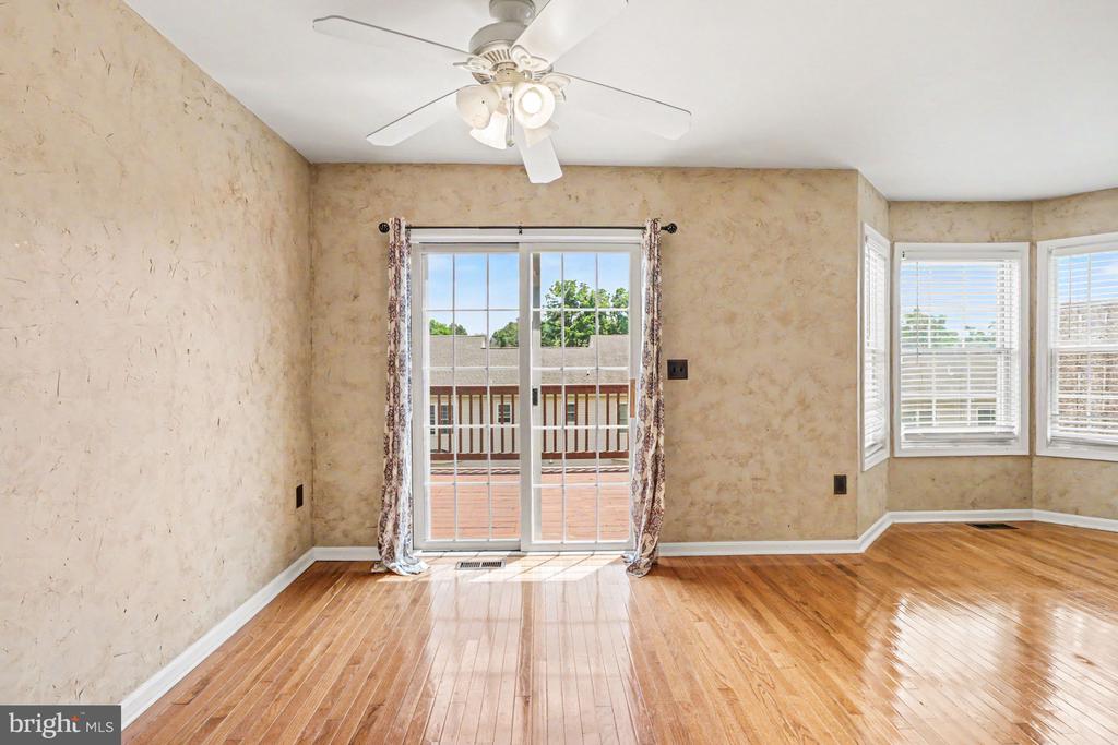 203 SILVER LEAF RDG RIDGE
