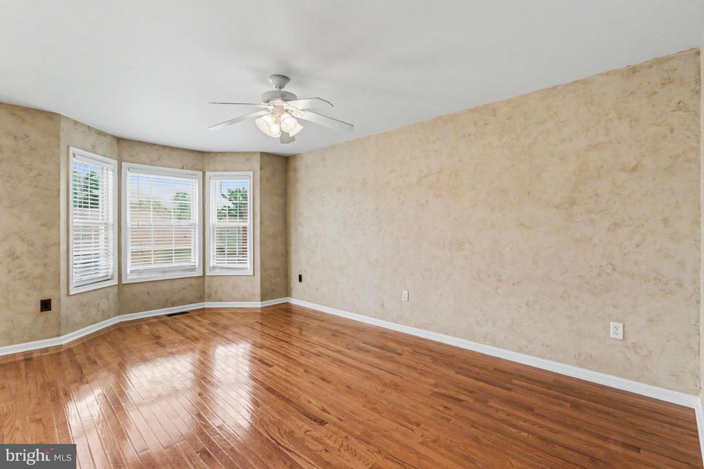 203 SILVER LEAF RDG RIDGE