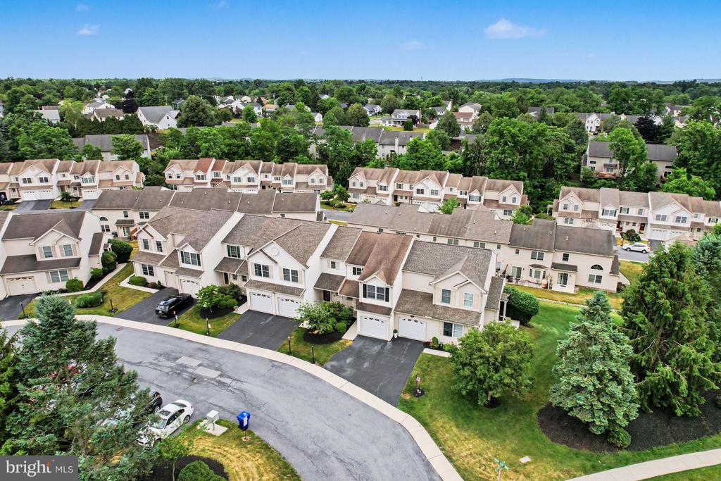203 SILVER LEAF RDG RIDGE