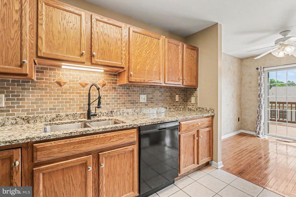 203 SILVER LEAF RDG RIDGE