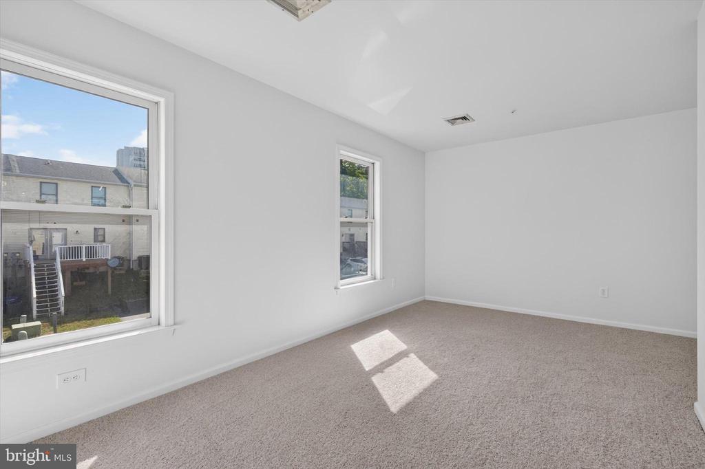 1411 FULTON STREET