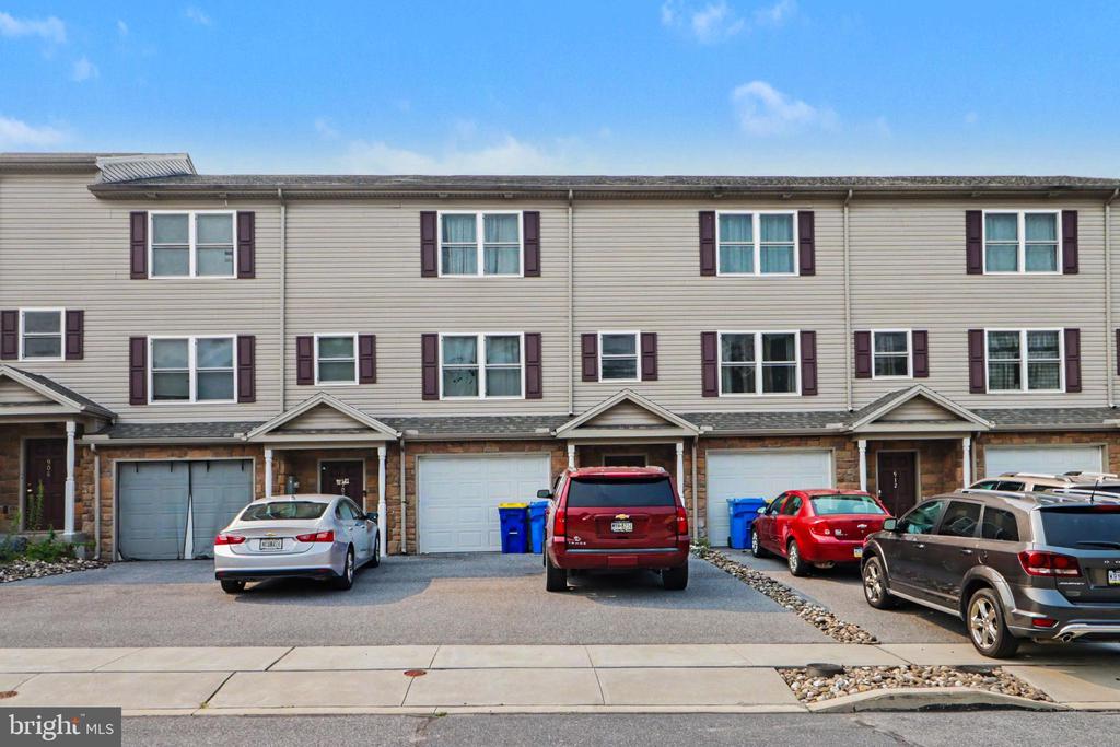 804 S 82ND STREET