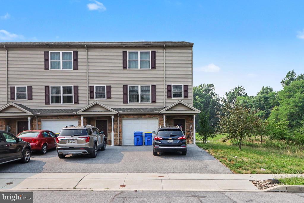 804 S 82ND STREET