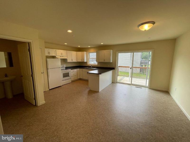 804 S 82ND STREET