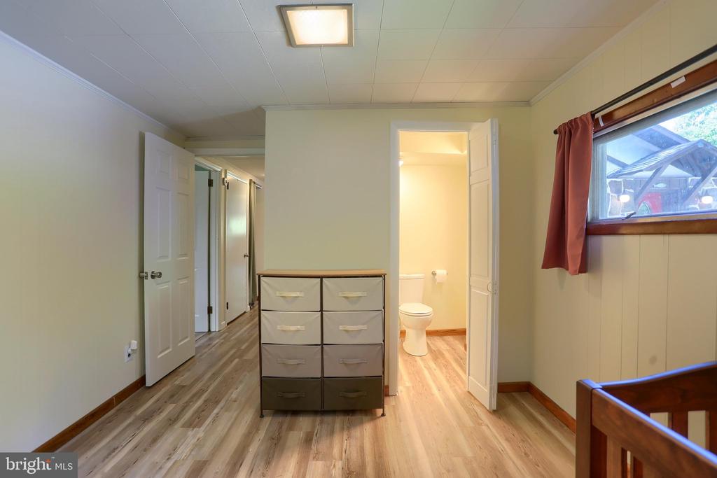 411 SPEECE LANE