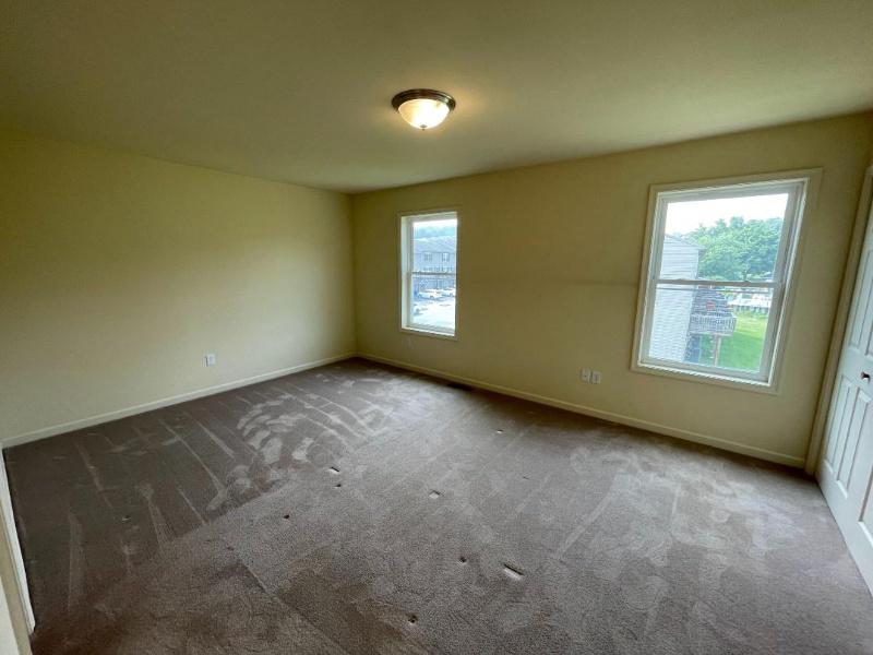 804 S 82ND STREET