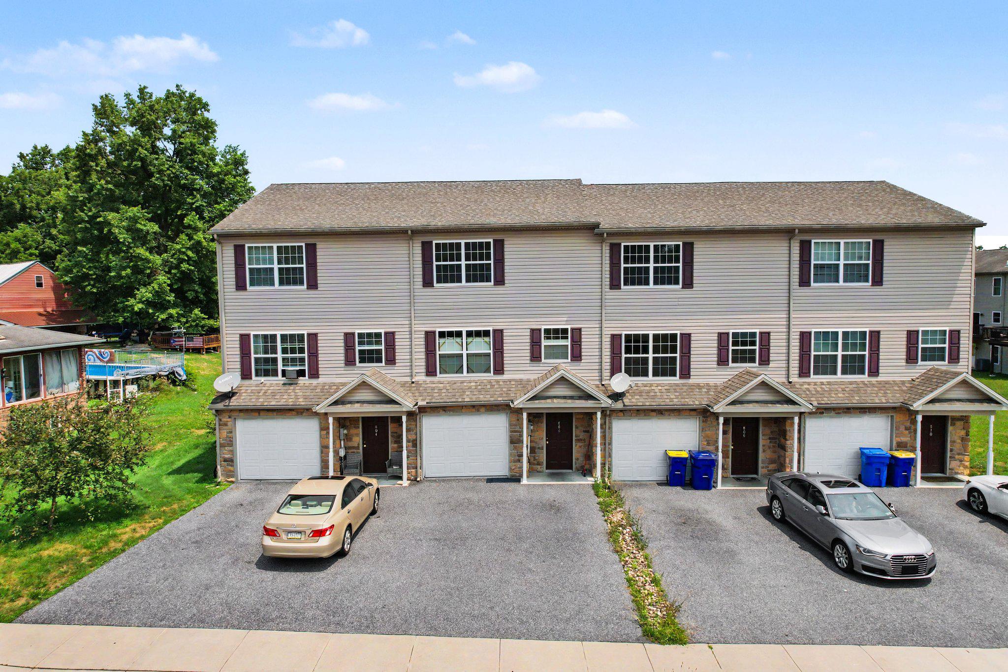 804 S 82ND STREET