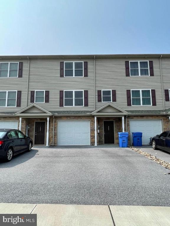 804 S 82ND STREET