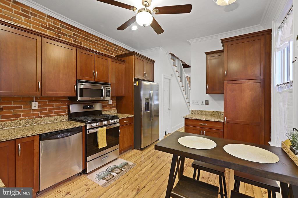 1511 PENN STREET