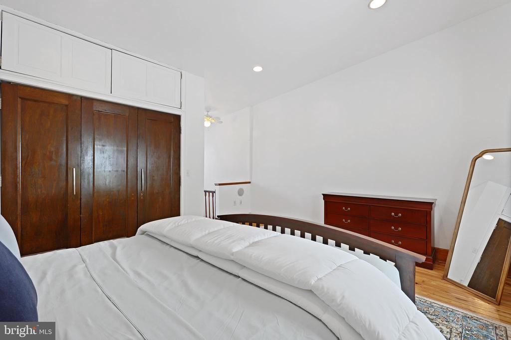 1511 PENN STREET