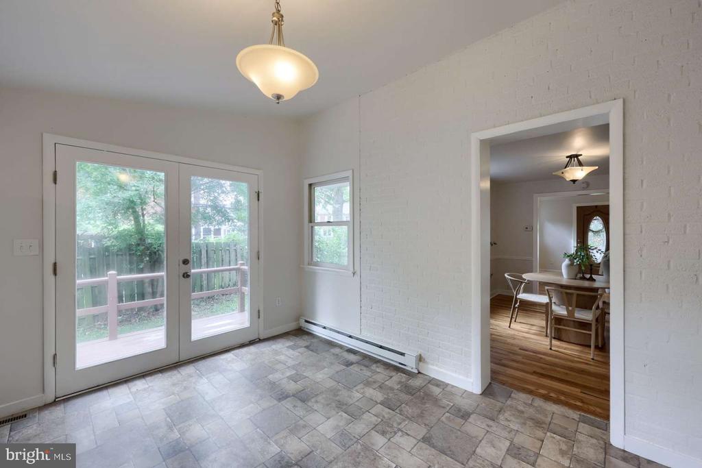 317 ELM COURT
