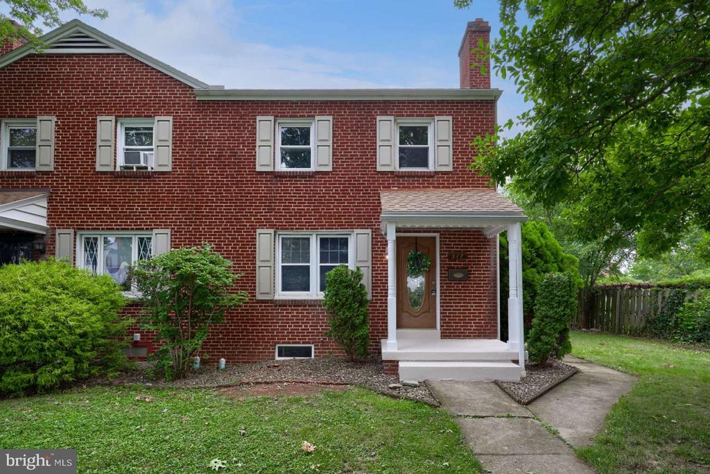 317 ELM COURT