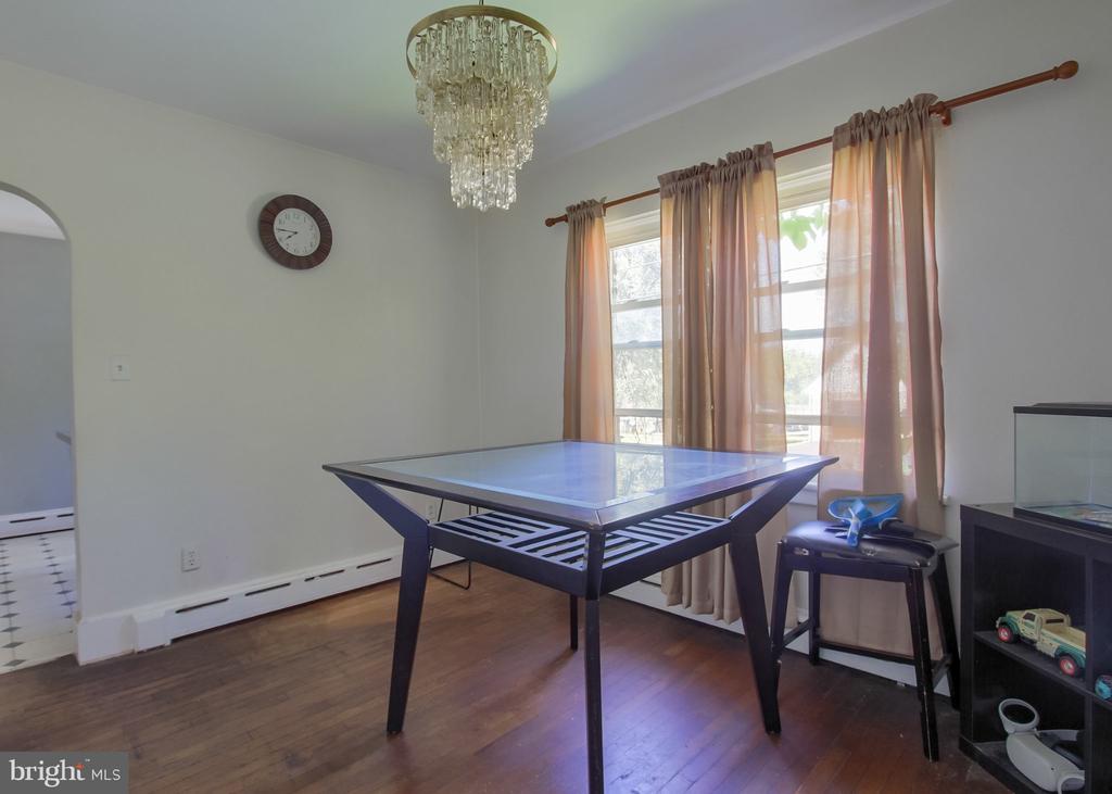 271 S 33RD STREET