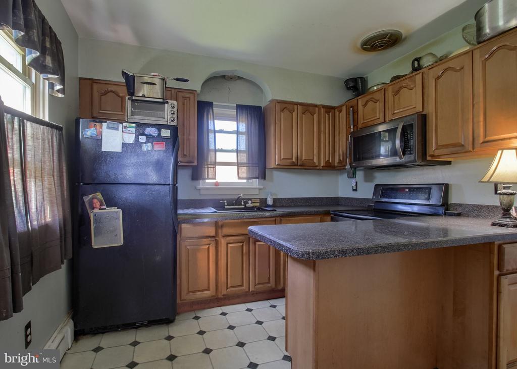 271 S 33RD STREET
