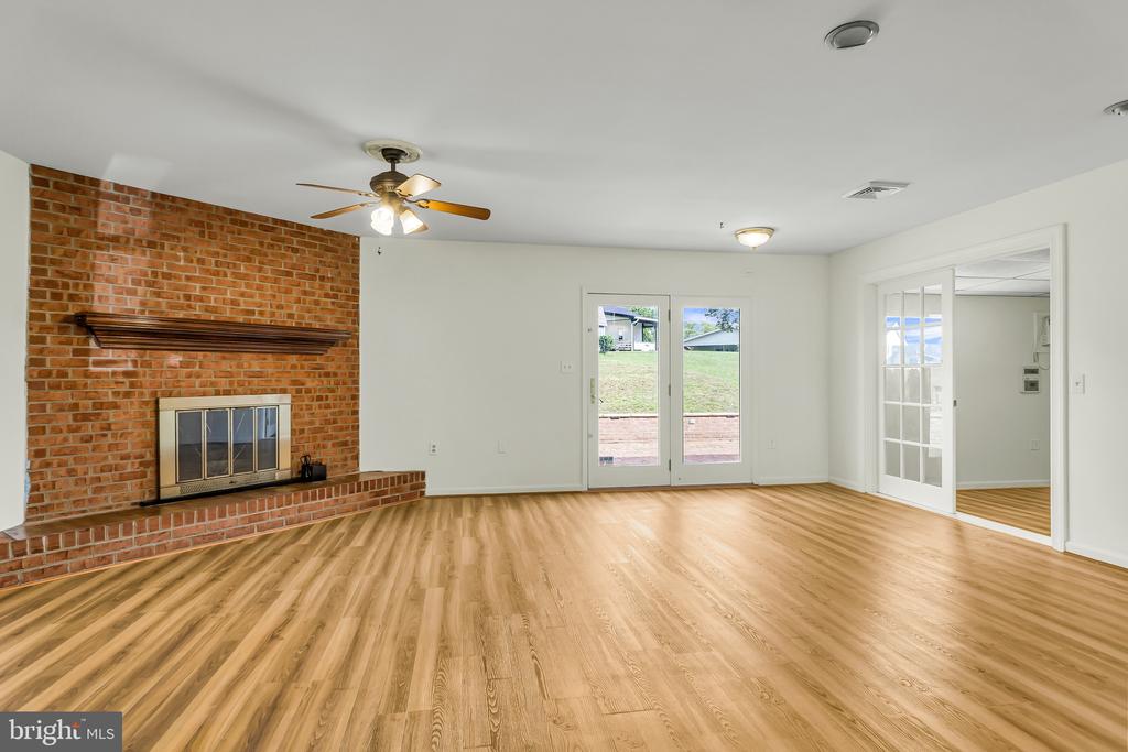 573 WELLINGTON ROAD
