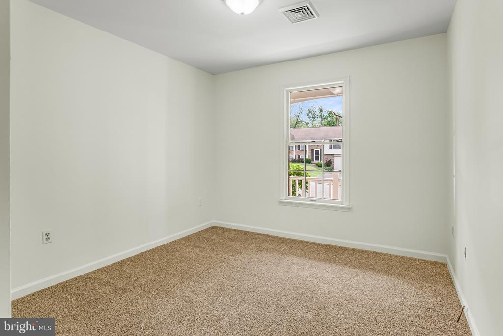 573 WELLINGTON ROAD