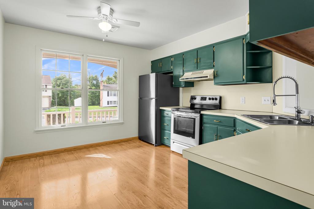 573 WELLINGTON ROAD