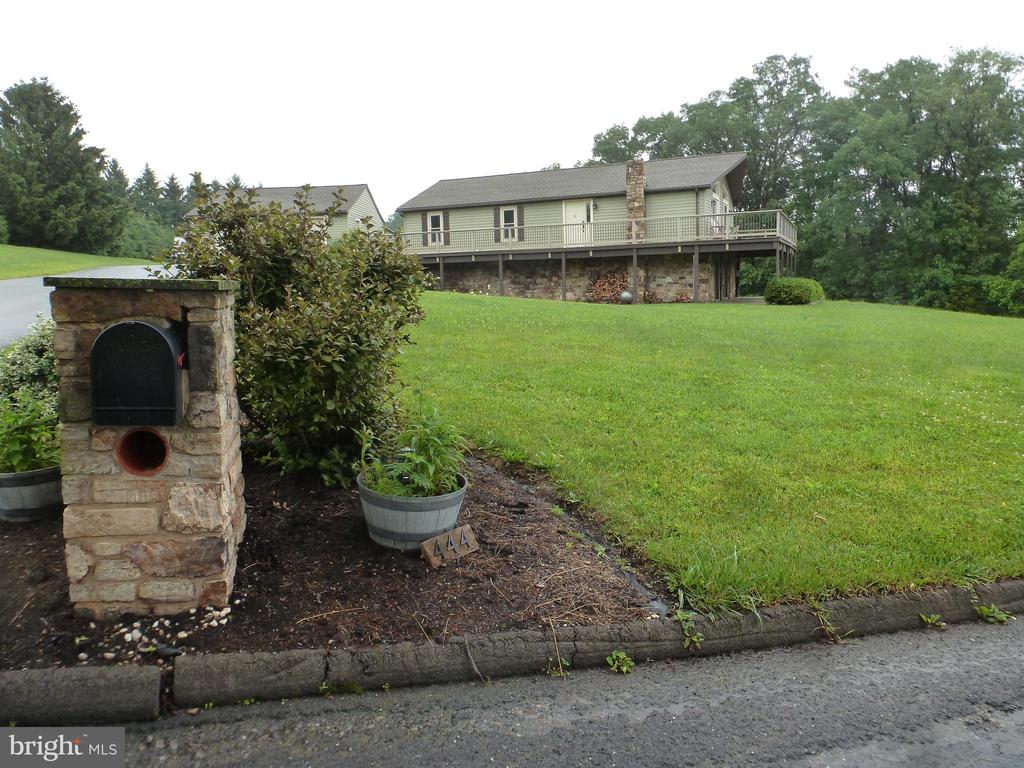 444 S RIDGE ROAD