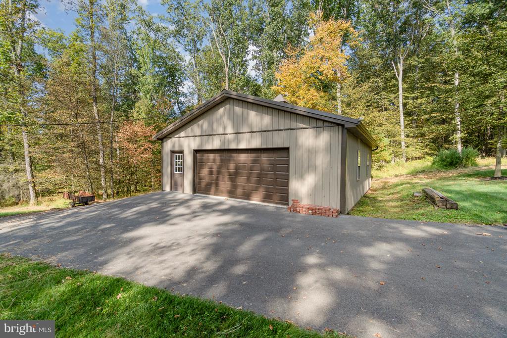 36 SASSAFRAS LANE